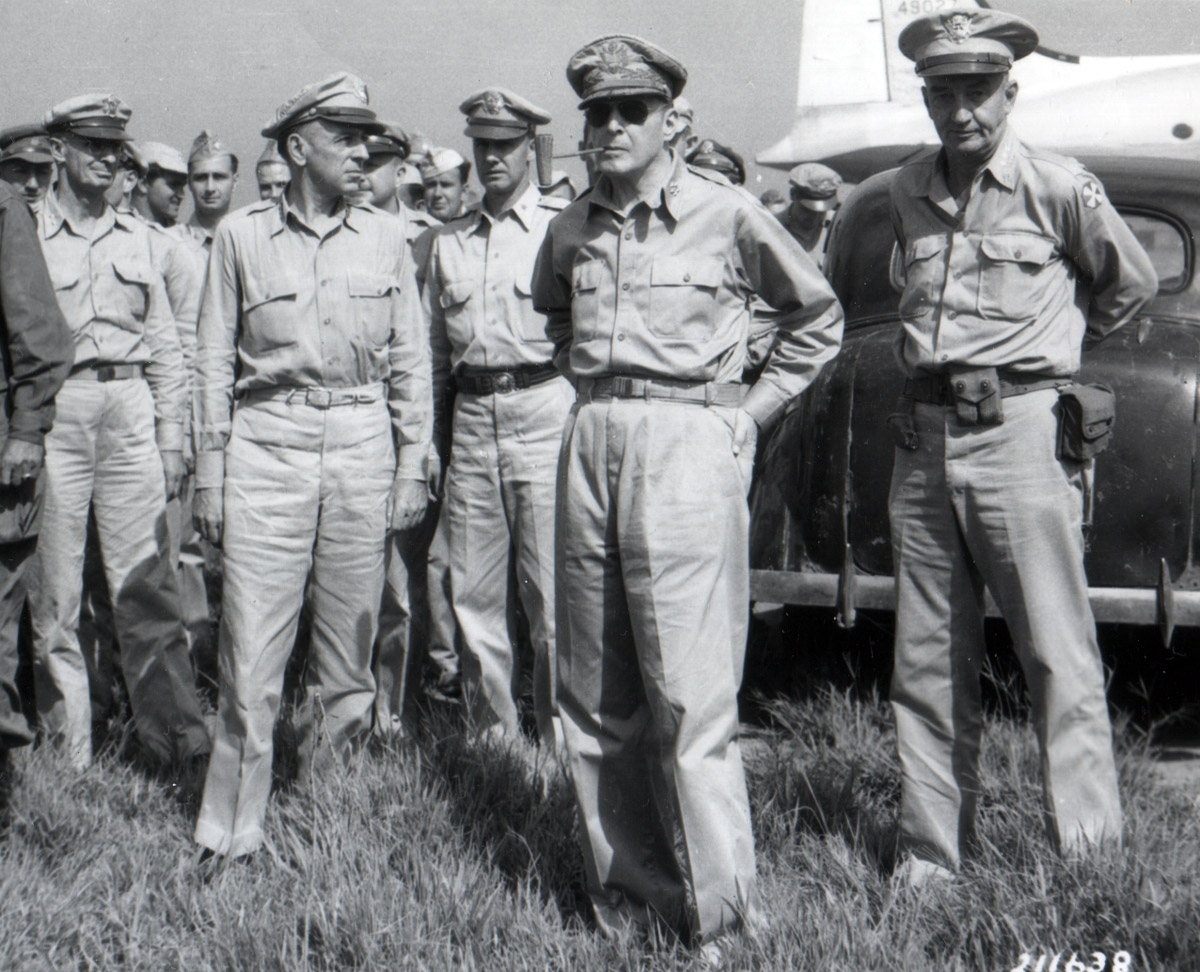 how highly ranked was world war ii general douglas macarthur in his graduating class at west point