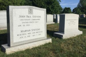how many u s presidents are buried in arlington national cemetery