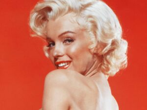 how old was marilyn monroe when she died and what were her birth and death dates