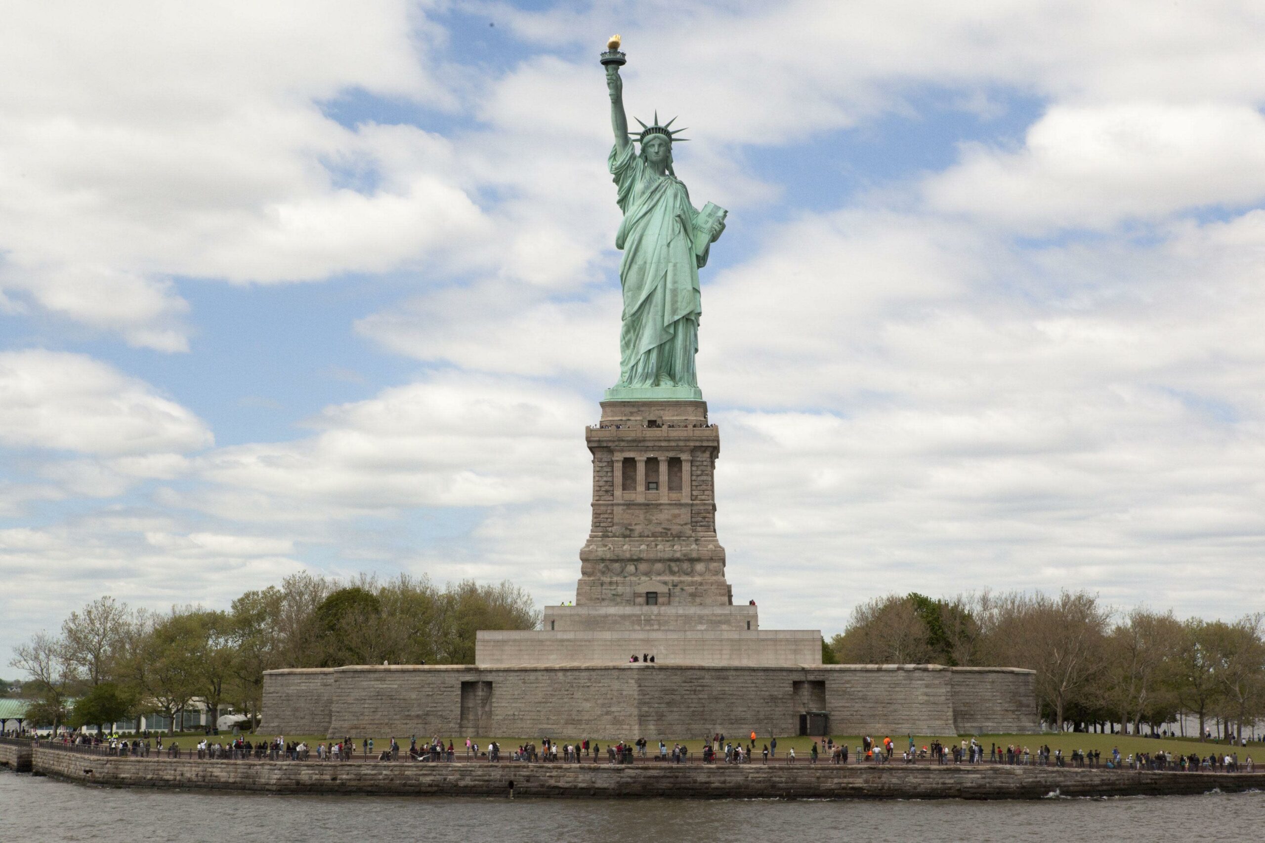 what is the official name of the statue of liberty in new york