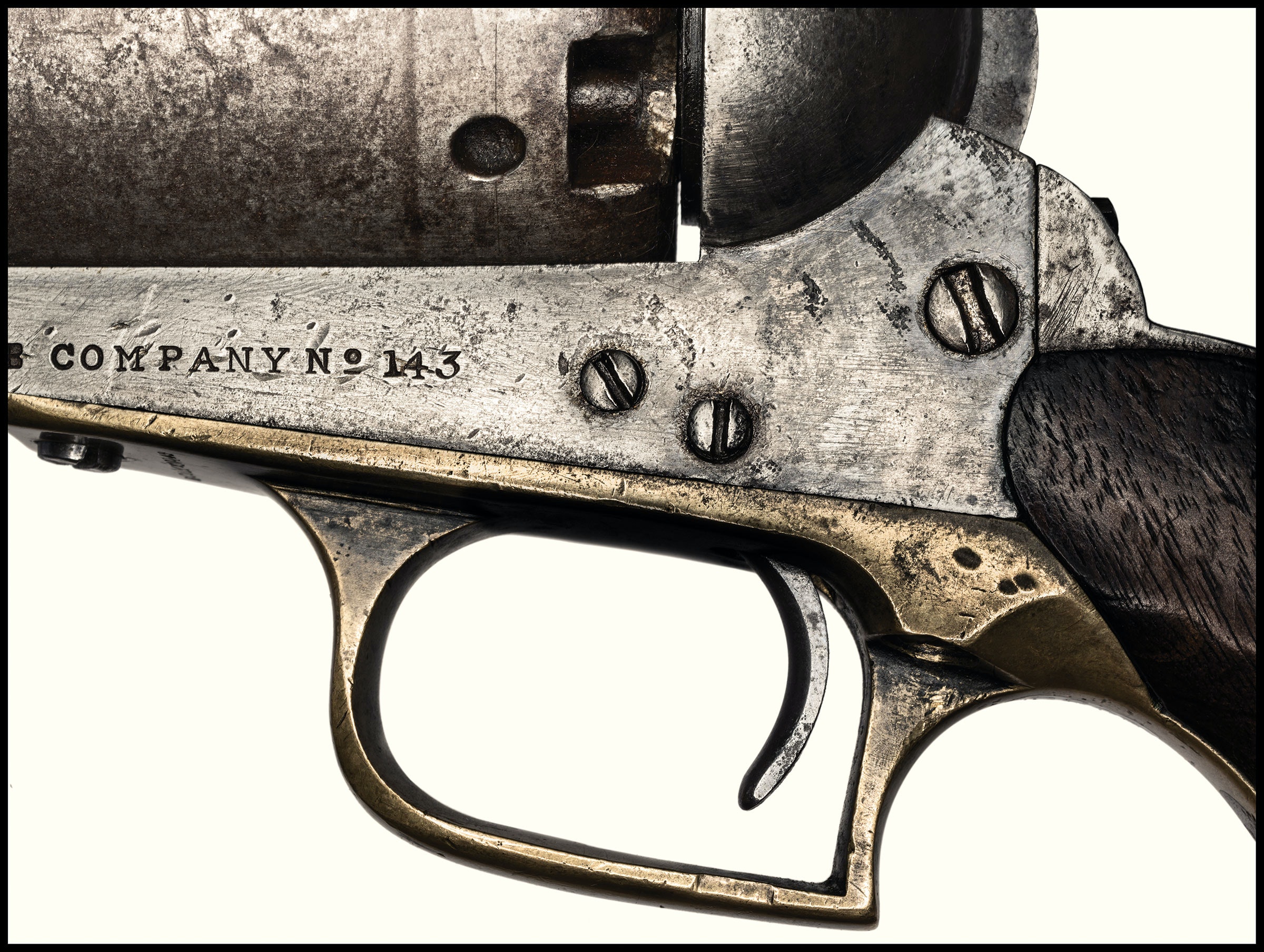 what made the colt revolver different from previous handguns