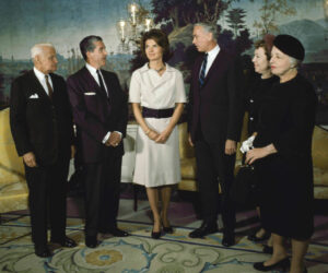 when did jacqueline kennedy lead a nationally televised tour of the white house