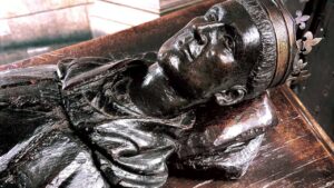 who can be buried in westminster abbey