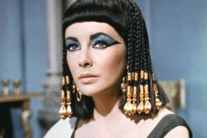 who was the original director of cleopatra 1963